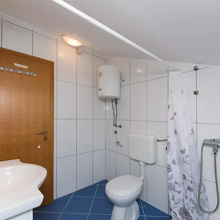 Apartment With Parking Space Podaca, Makarska - 11748